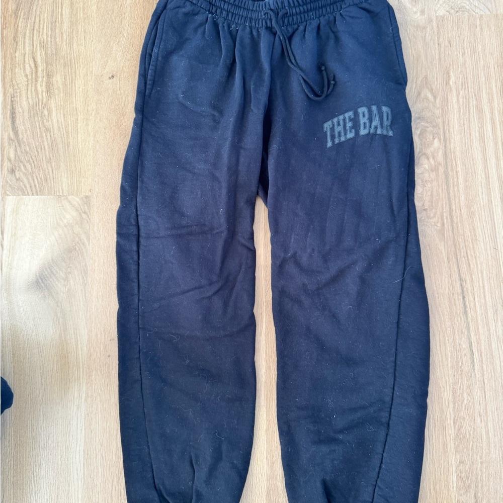 The Bar women’s black Jogger Pants